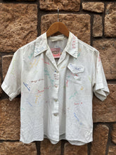 Load image into Gallery viewer, Vintage 1940s signature blouse