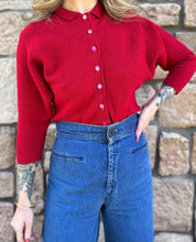 Load image into Gallery viewer, Vintage 40s batwing cardigan