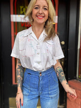 Load image into Gallery viewer, Vintage 1940s signature blouse