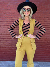Load image into Gallery viewer, Vintage 70s green vest + pants matching set