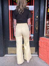 Load image into Gallery viewer, 70s buttery yellow bellbottoms
