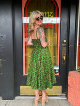 Load image into Gallery viewer, Vintage emerald dress
