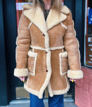 Load image into Gallery viewer, 1970s Sherpa Jacket

