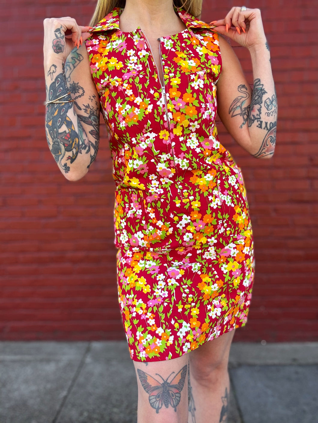 Vintage flower power mini