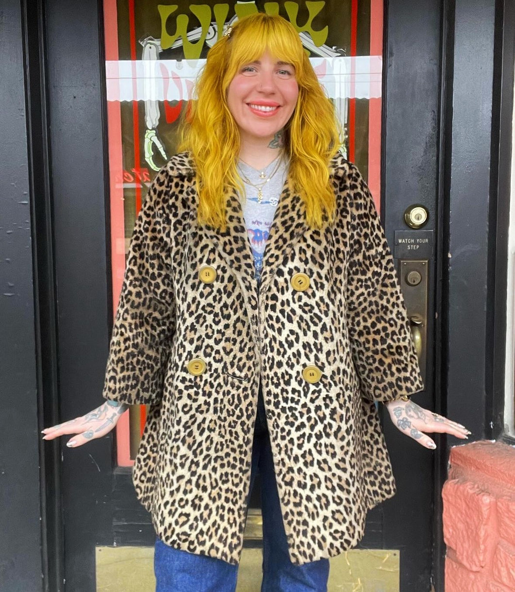 Vintage 60s leopard coat