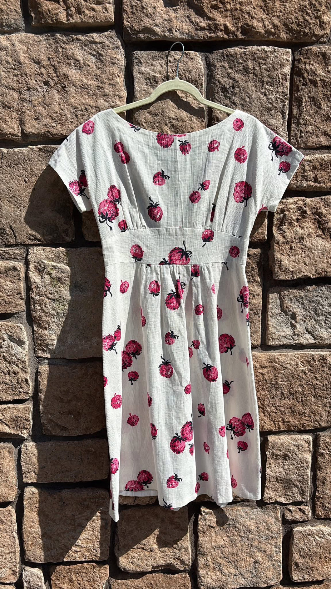 Vintage early 60s clover dress