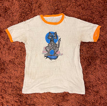Load image into Gallery viewer, Kitty ringer tee
